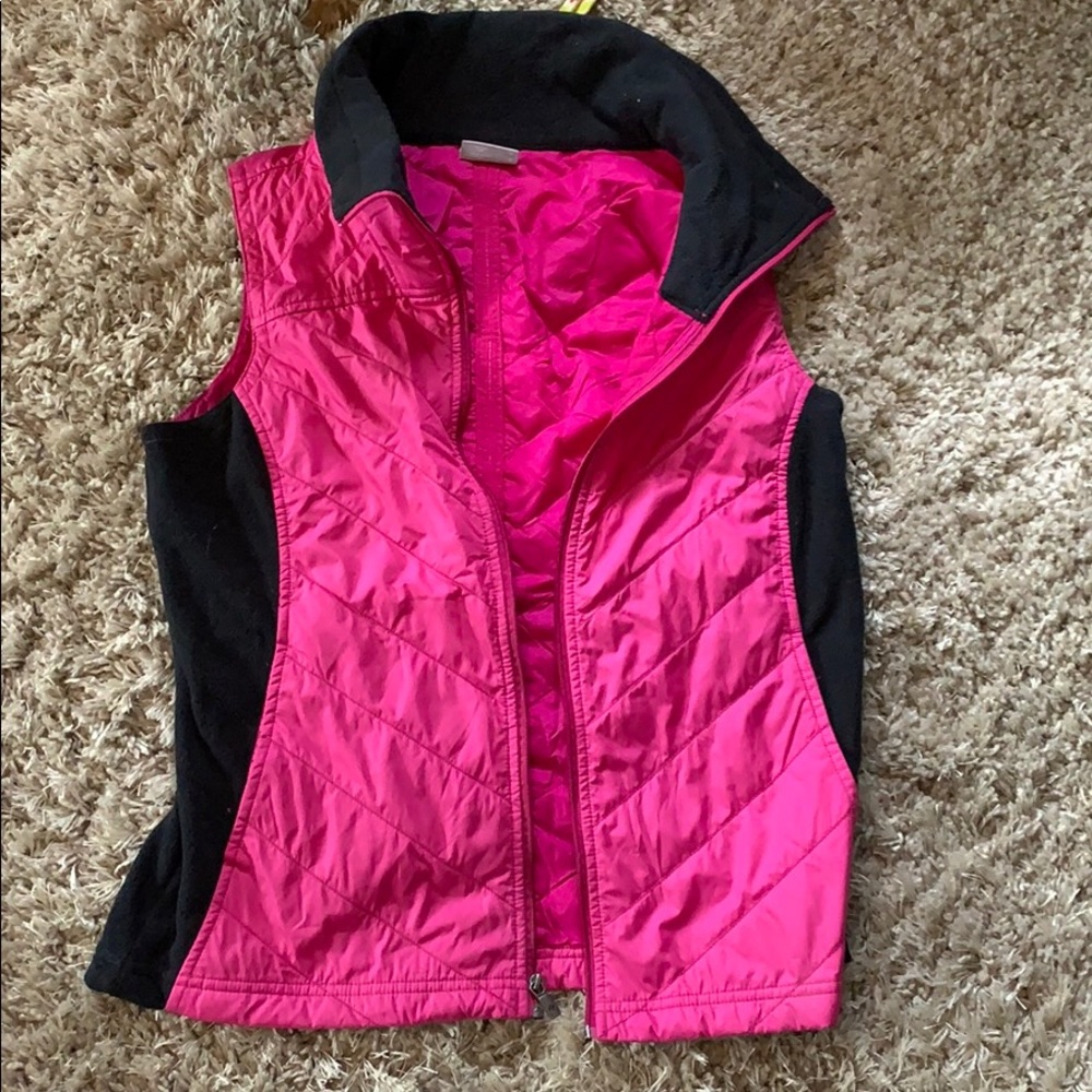 New without tags, Columbia vests